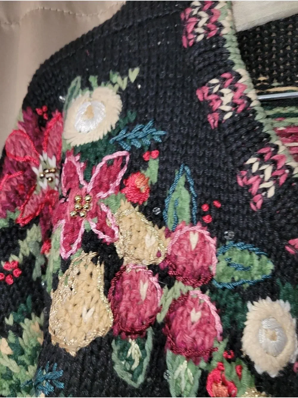 Vintage Heirloom Tiara International Christmas Sweater Crochet Beaded L - Picture 5 of 7